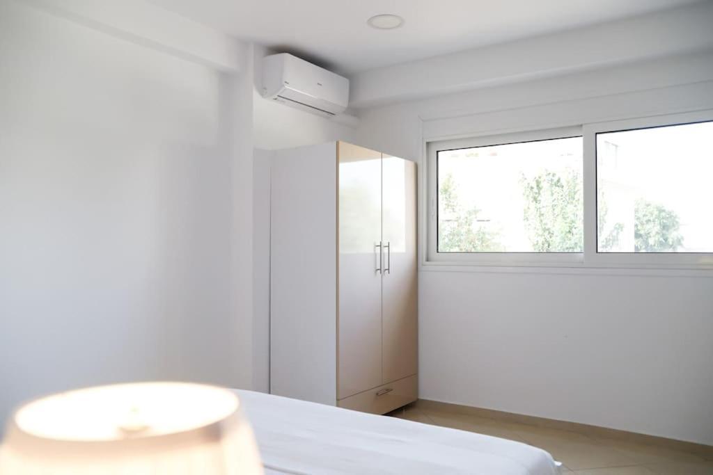 Cozy Apartment Near Airport Koropion Exteriör bild